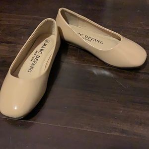 Tan Flats